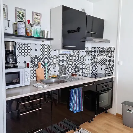 200m De La Plage, 4 Couchages, Parking Prive - Fr-1-746-19